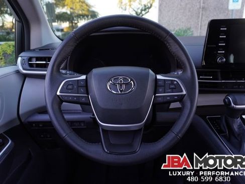Used 2023 Toyota Sienna XLE image 86