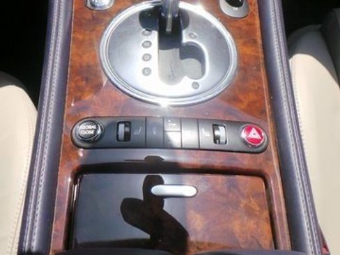Used 2005 Bentley Continental GT image 28