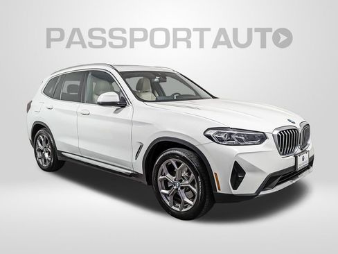 Certified 2022 BMW X3 xDrive30i w/ Convenience Package image 9
