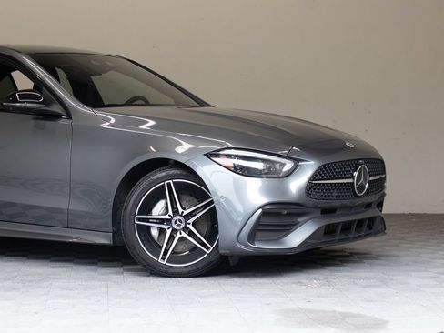 Used 2024 Mercedes-Benz C 300 Sedan image 3