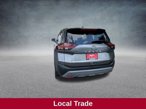 Used 2023 Nissan Rogue SV image 9