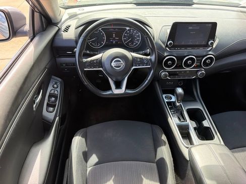Used 2022 Nissan Sentra SV FWD image 22