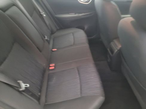 Used 2019 Nissan Sentra SV w/ Special Edition Package image 19