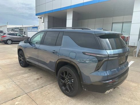 Used 2026 Chevrolet Traverse RS w/ LPO, Floor Liner Package FWD image 31