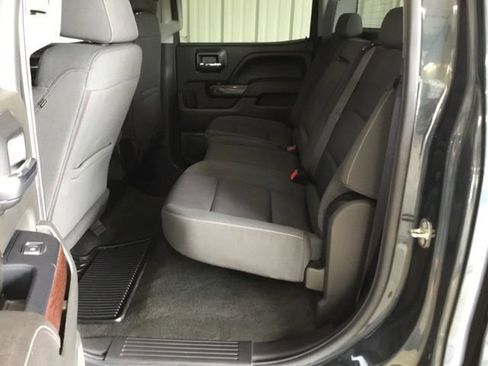 Used 2017 GMC Sierra 1500 SLE w/ SLE Value Package AWD/4WD image 37
