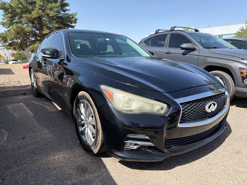 Used 2014 INFINITI Q50 Premium w/ All Weather Package RWD image 3