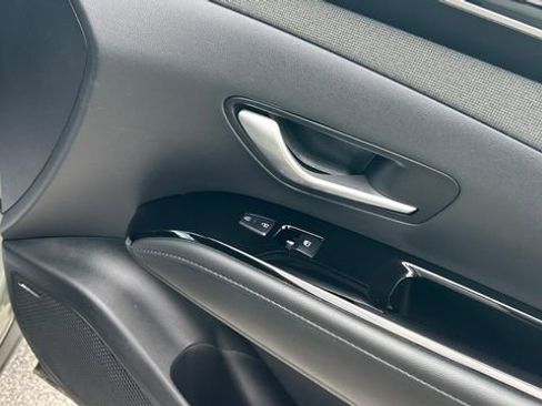 Used 2023 Hyundai Santa Cruz Limited image 44