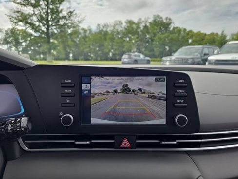 New 2026 Hyundai Elantra SE FWD image 22