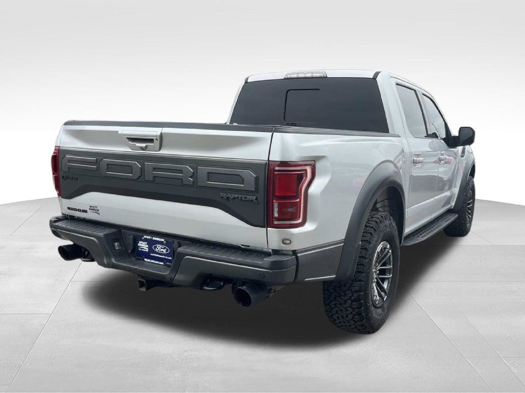 Used 2019 Ford F150 Raptor AWD/4WD image 3