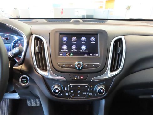 Certified 2024 Chevrolet Equinox LT AWD/4WD image 9