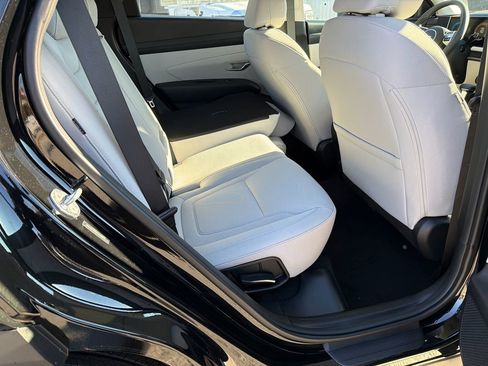 New 2026 Hyundai Tucson SE image 15
