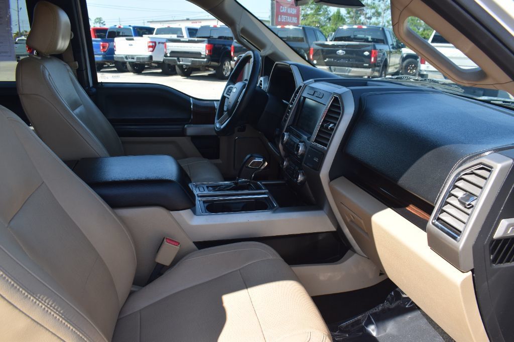 Used 2015 Ford F150 Lariat w/ Equipment Group 502A Luxury AWD/4WD image 13