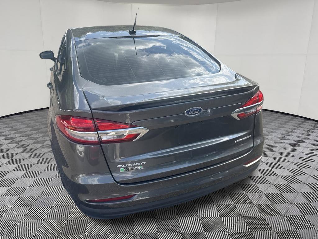 Used 2019 Ford Fusion Energi Titanium FWD image 17