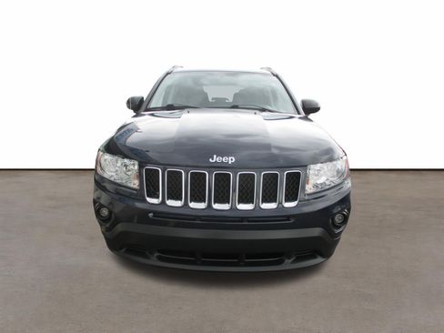 Used 2012 Jeep Compass Latitude FWD image 8