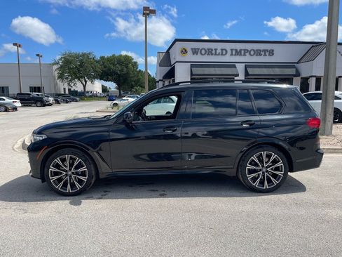 Used 2020 BMW X7 xDrive40i w/ M Sport Package AWD/4WD image 2