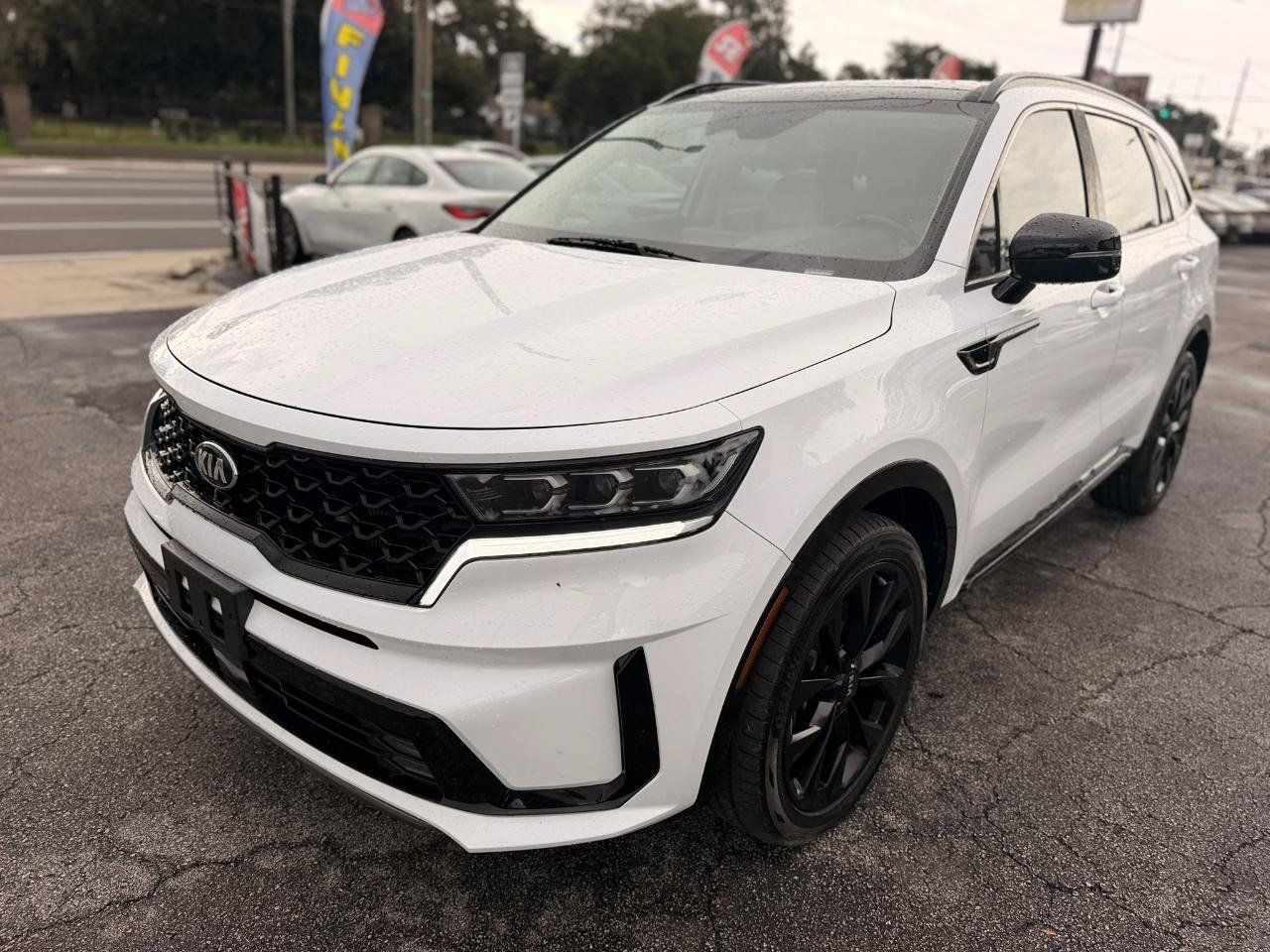 Used 2021 Kia Sorento SX FWD image 2