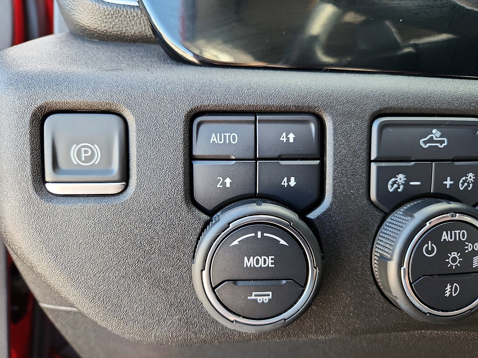Used 2024 Chevrolet Silverado 1500 RST w/ Convenience Package II AWD/4WD image 23