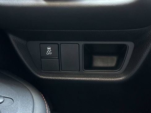 Certified 2025 Honda HR-V Sport image 29