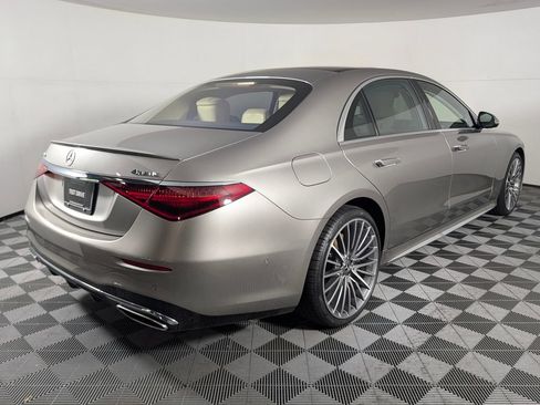 Used 2024 Mercedes-Benz S 580 4MATIC Sedan image 7