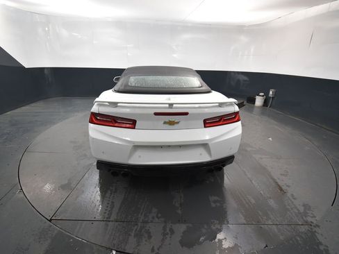 Used 2017 Chevrolet Camaro SS image 8
