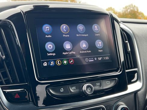 Used 2023 Chevrolet Traverse LT image 29