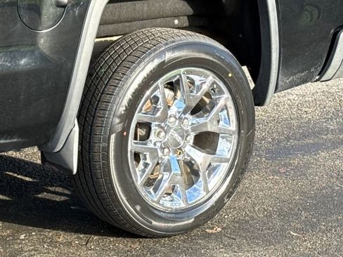 Used 2014 GMC Sierra 1500 SLT w/ SLT Crew Cab Value Package image 7