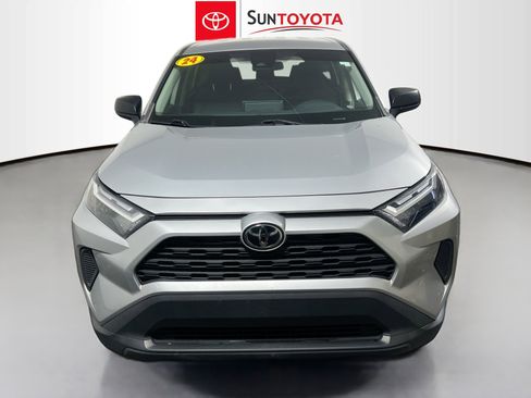 Used 2024 Toyota RAV4 LE FWD image 10