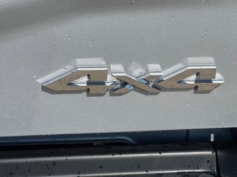 New 2026 RAM 2500 Big Horn AWD/4WD image 34