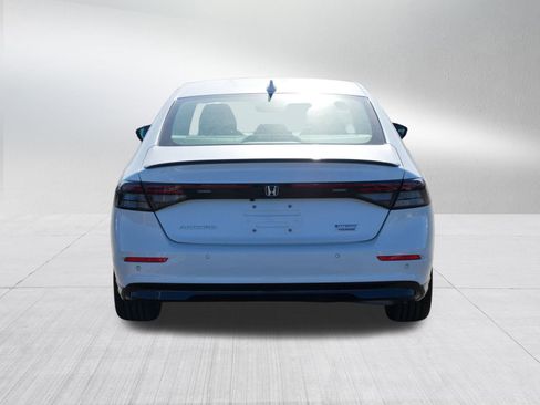Used 2023 Honda Accord Touring image 6