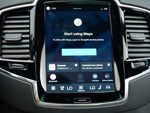 Certified 2024 Volvo XC90 T8 Ultimate AWD/4WD image 35