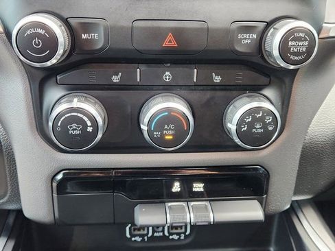 Used 2024 RAM 1500 Lone Star image 22