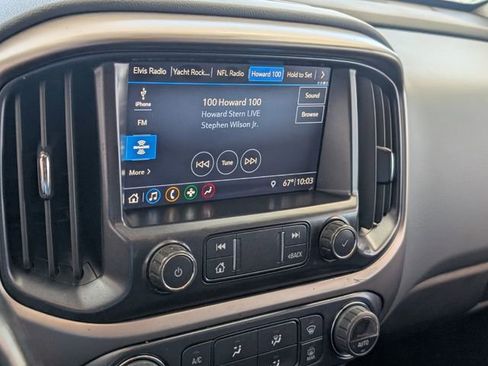 Used 2022 Chevrolet Colorado Z71 w/ Safety Package image 21