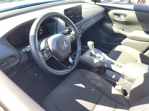 Certified 2026 Honda HR-V Sport image 17