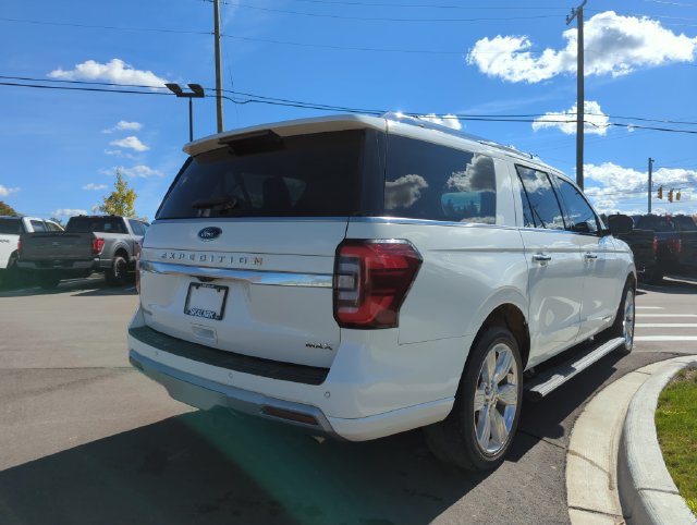 Used 2023 Ford Expedition Max Platinum AWD/4WD image 5