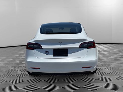 Used 2023 Tesla Model 3 Standard Range RWD image 4