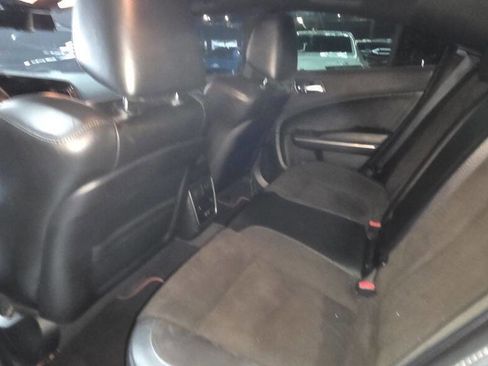 Used 2018 Dodge Charger R/T Scat Pack RWD image 15
