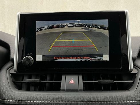 Used 2025 Toyota RAV4 XLE w/ Weather Package image 32