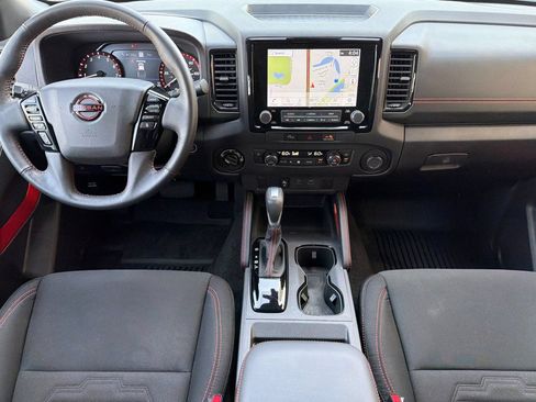 Used 2024 Nissan Frontier PRO-4X w/ Technology Package AWD/4WD image 13