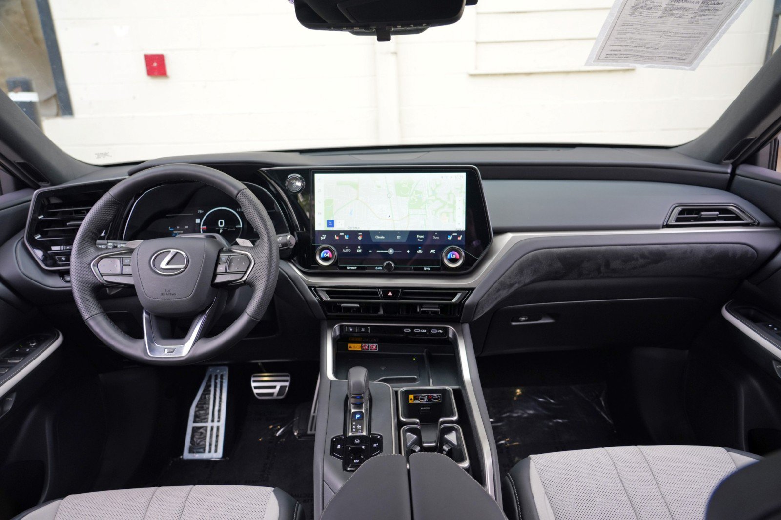 Used 2025 Lexus TX 500h AWD image 13