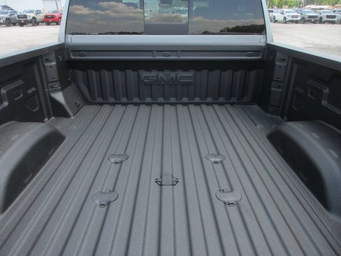 New 2026 GMC Sierra 2500 Denali Ultimate AWD/4WD image 9