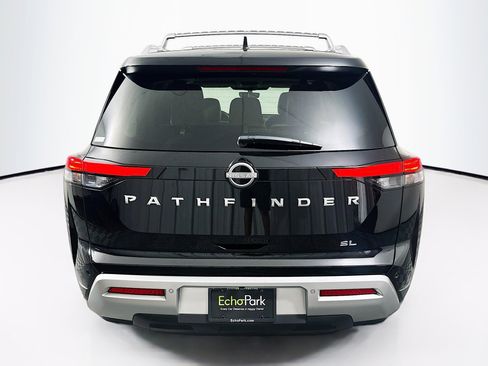 Used 2023 Nissan Pathfinder SL image 7