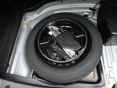 Used 2013 Mercedes-Benz C 300 4MATIC Sedan image 24