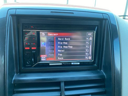 Used 2007 Ford Explorer Sport Trac XLT image 13