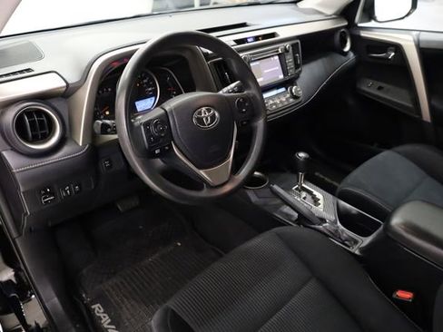 Used 2015 Toyota RAV4 XLE image 10