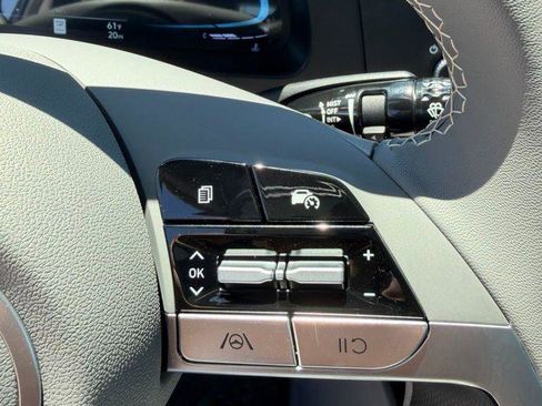 New 2026 Hyundai Elantra Sport FWD image 12