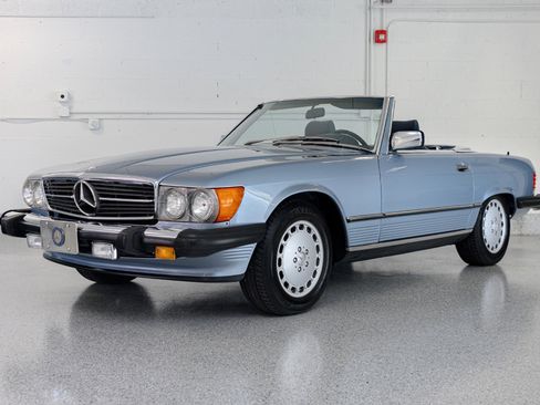 Used 1987 Mercedes-Benz 560 SL 560 SL image 2