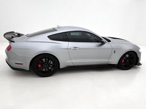 Used 2022 Ford Mustang Shelby GT500 w/ Technology Package RWD image 6