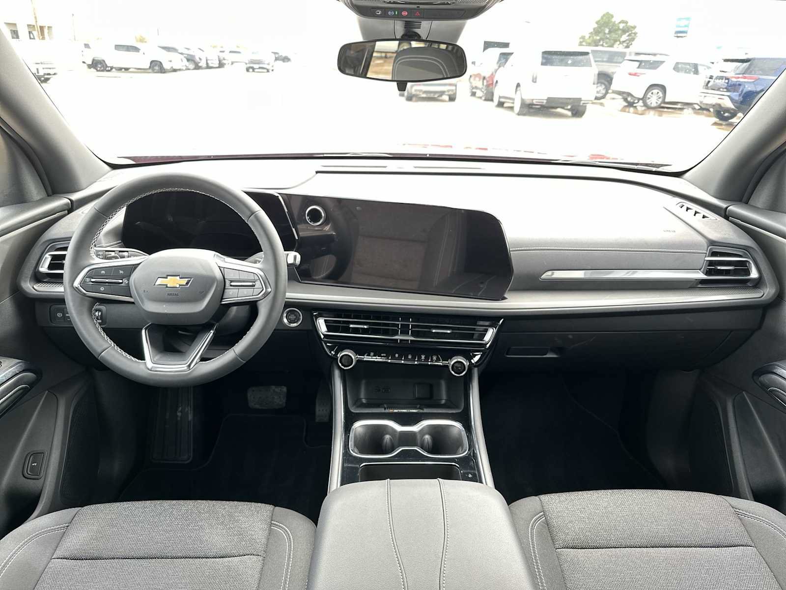 Used 2027 Chevrolet Traverse LT FWD image 18