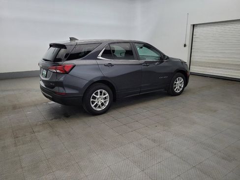 Used 2022 Chevrolet Equinox LT w/ LPO, Floor Liner Package image 10