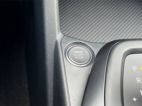 New 2025 Kia K4 LX image 24